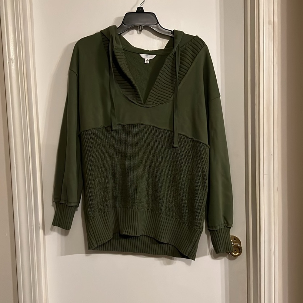 Time and Tru Stylish hooded Green Knit Sweater